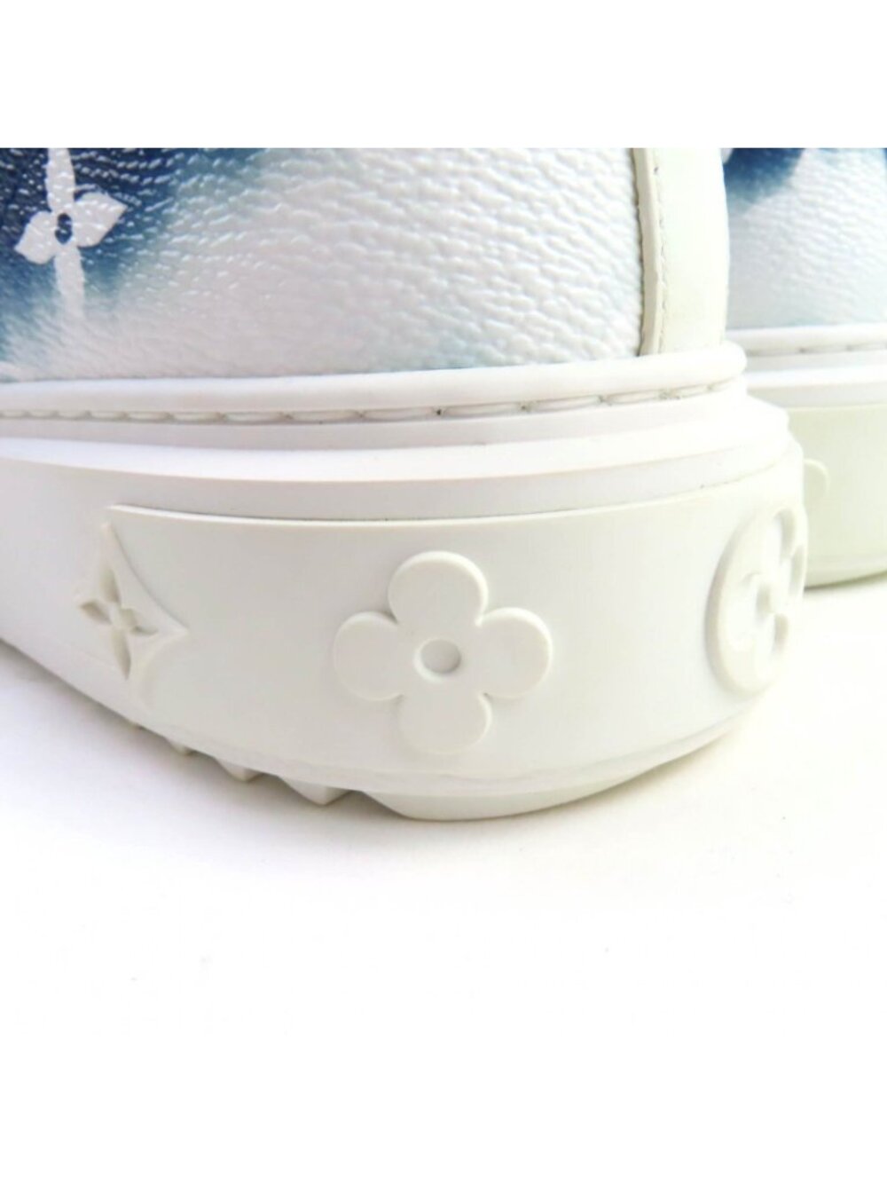 Louis Vuitton Time Out Line LV Escale Monogram Leather Sneakers Blue - Picture 10 of 14